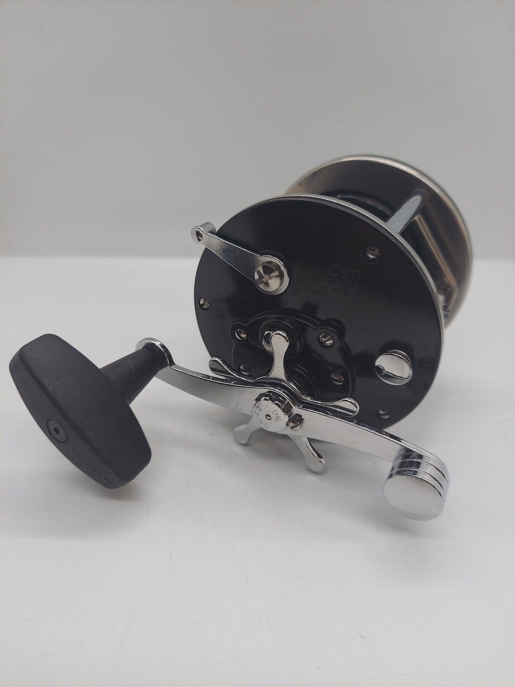 PENN 309 Level Wind Reel