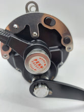 Load image into Gallery viewer, PENN 45 GLS Lever Drag Senator Conventional ReeL
