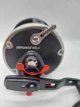 Load image into Gallery viewer, PENN DEFIANCE 40LW LEVEL WIND REEL
