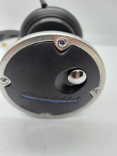 Load image into Gallery viewer, PENN 555 MAG CONVENTIONAL FISHING REEL
