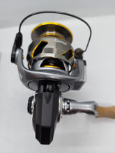 Load image into Gallery viewer, Quantum Vapor PT 30XPT Spinning Reel
