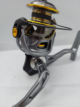 Load image into Gallery viewer, Quantum Vapor PT 30XPT Spinning Reel
