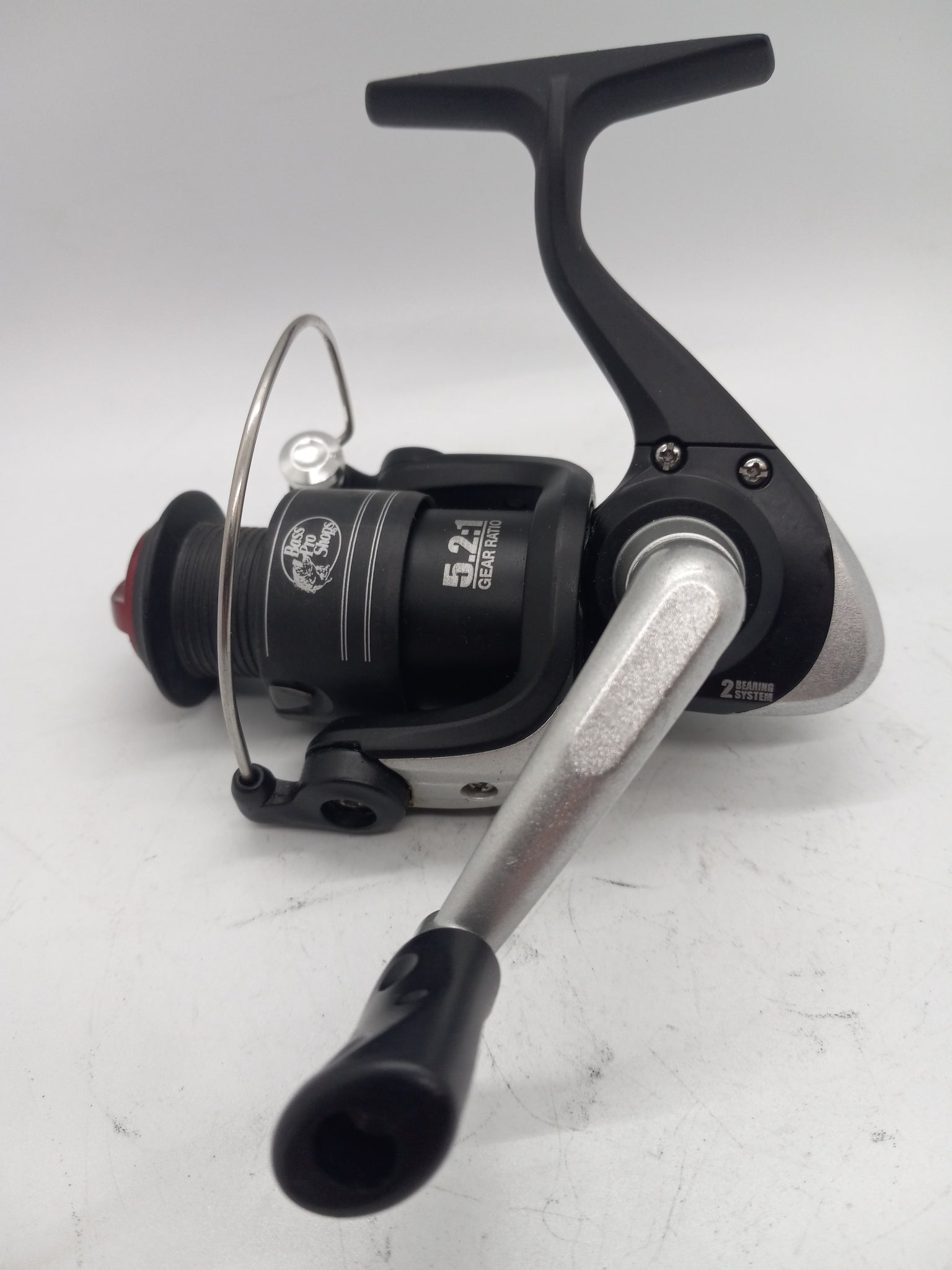 Bass Pro Shops PQ35SE Pro Qualifier Spinning Reel FISHING (TESTED WORKING)